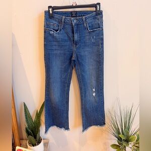 Just Black Cropped Distressed Blue Jeans with Raw Hem size 26